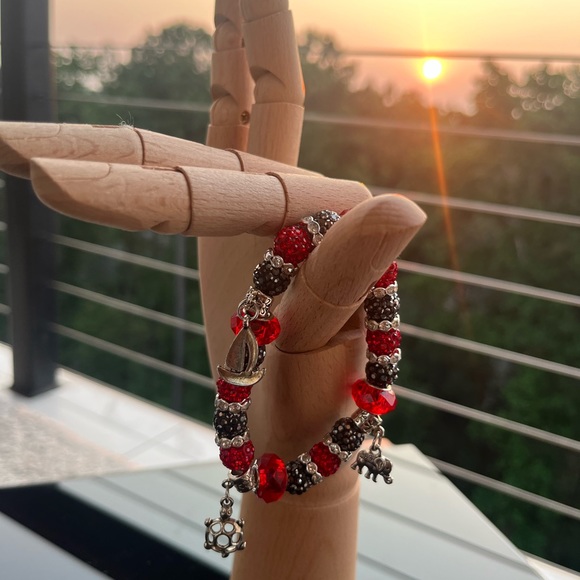 Custom Handmade Bracelet- ROLL TIDE 💎🐘 - Picture 5 of 6